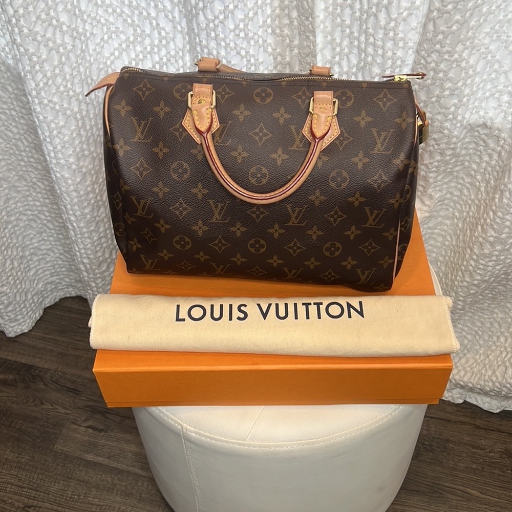 Louis Vuitton Speedy 30
